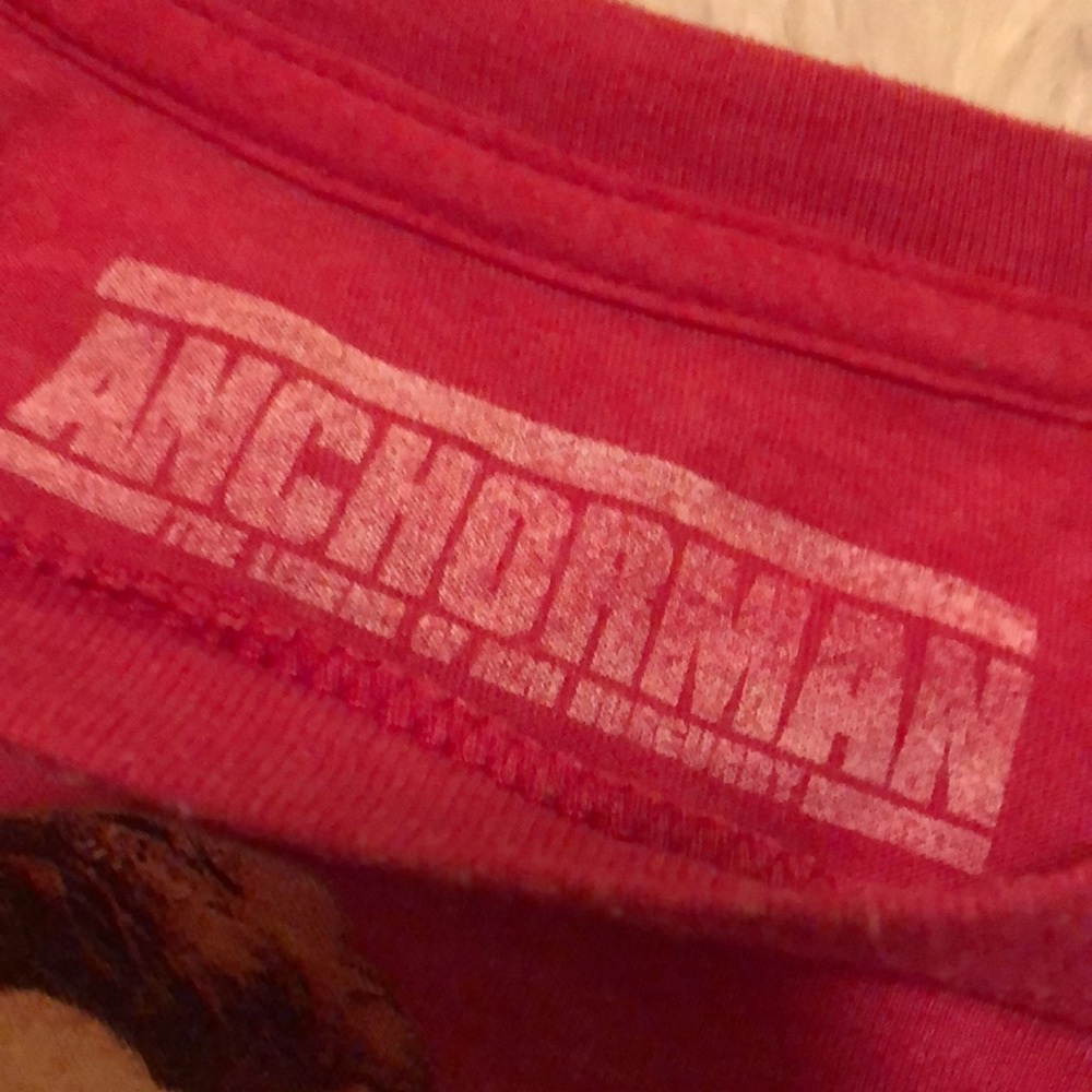 GONE sent as gift 🎁 Anchorman - Picture 2 of 4